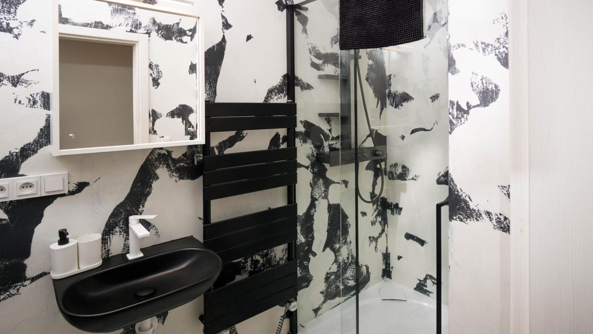 Апартаменты Black & White Apartment Prague By Wenceslas Square And Muzeum *